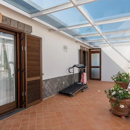 Anna - De Vivo Realty Daire *