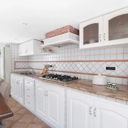 Apartment Anna - De Vivo Realty *