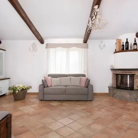 Apartment Anna - De Vivo Realty *