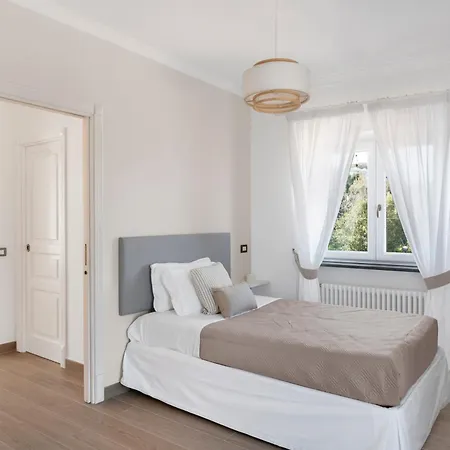 Anna - De Vivo Realty Piano di Sorrento