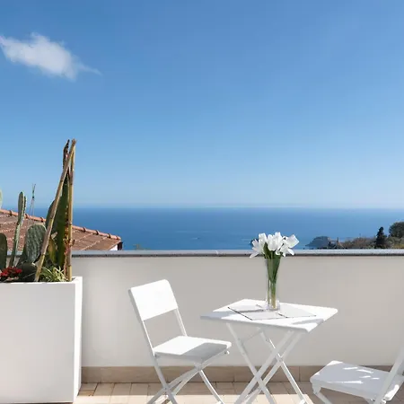 Anna - De Vivo Realty Piano di Sorrento